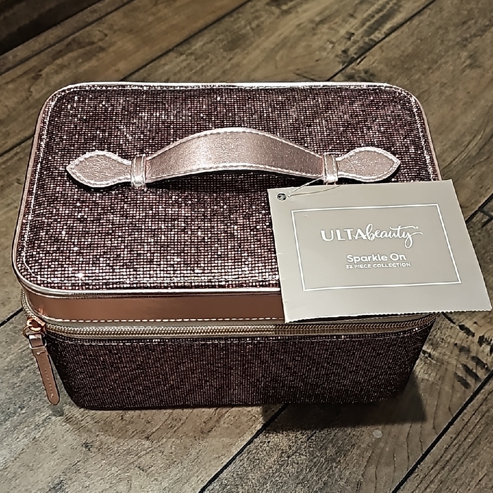 ULTA Beauty Sparkle On 33 piece Collection Makeup Case